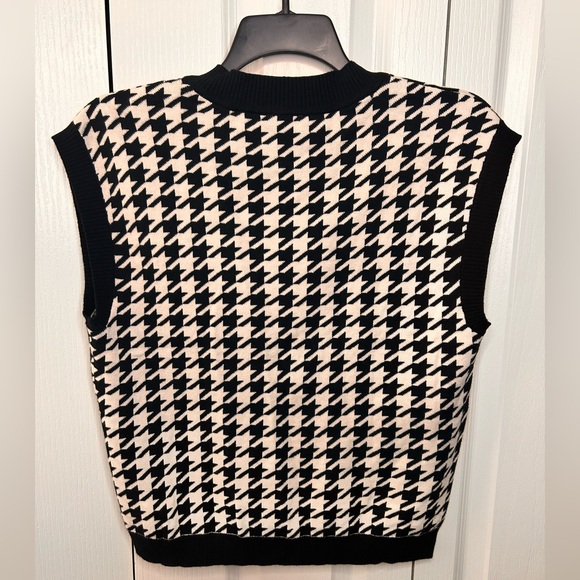 Talbots Womens Sweater Vest MP Black White Houndstooth V Neck Knit Pullover - Picture 6 of 6